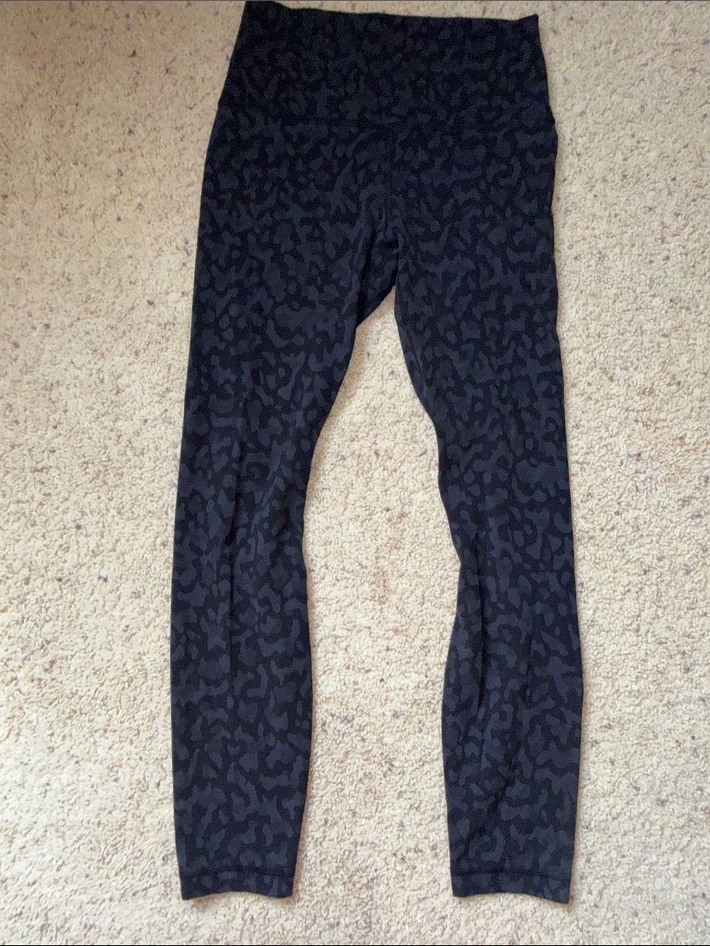 lululemon athletica Black Tonal Animal Print Leggings 25”